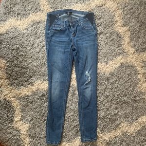 Distressed maternity Jeans